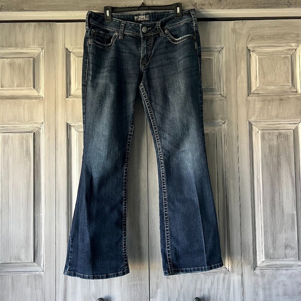 Silver Women's Jeans Suki Surplus 33x30 Bootcut Distressed Dark Wash Mid Rise